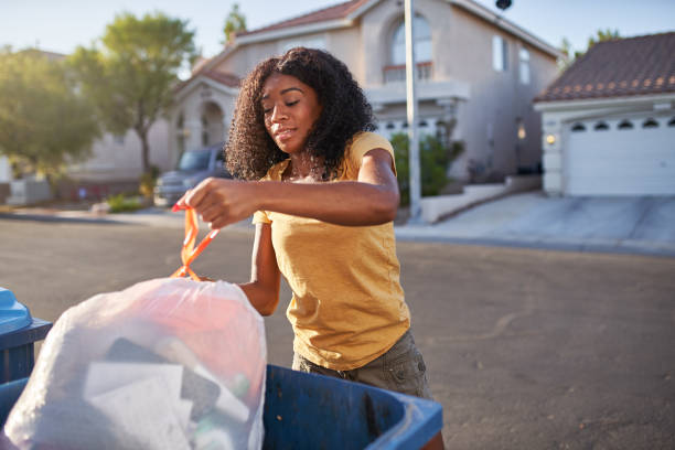 Best Attic Cleanout Services  in Phoenix, IL