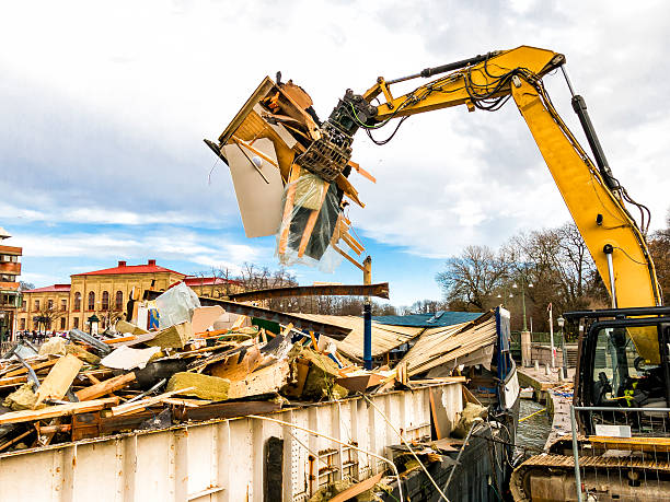 Best Construction Debris Removal  in Phoenix, IL